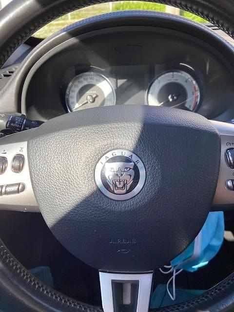 Cinzento Usado 2008 Jaguar XF Sedan | € 13.500 (Bom preço) - Imagem 1/4