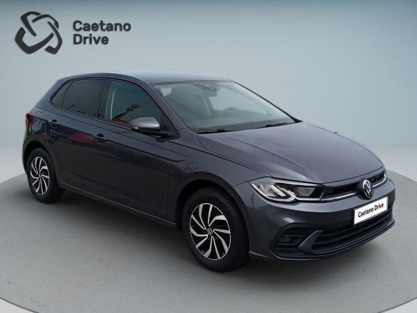 Cinzento Usado 2024 VW Polo | € 19.490 (Preço justo) - Imagem 1/4