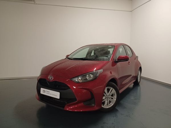 Vermelho tokyo metalizado Usado 2021 Toyota Yaris Comfort Citadino | € 16.750 (Preço elevado) - Imagem 1/4