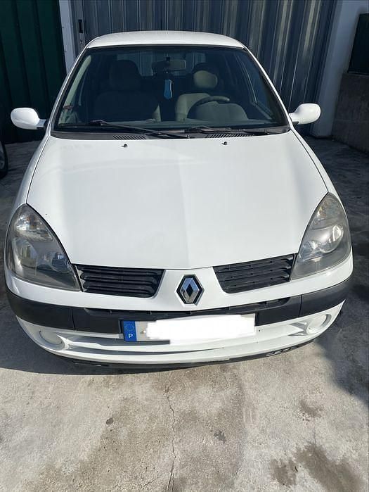Usado 2004 Renault Clio II Sedan | € 1.800 (Bom preço) - Imagem 1/4