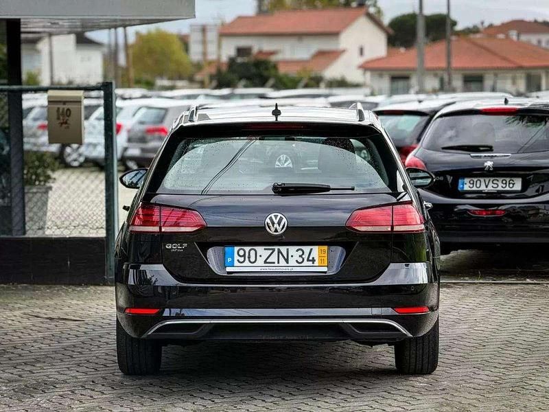 Usado VW Golf VII 115 HP (84 kW) 2019 Preto Carrinha