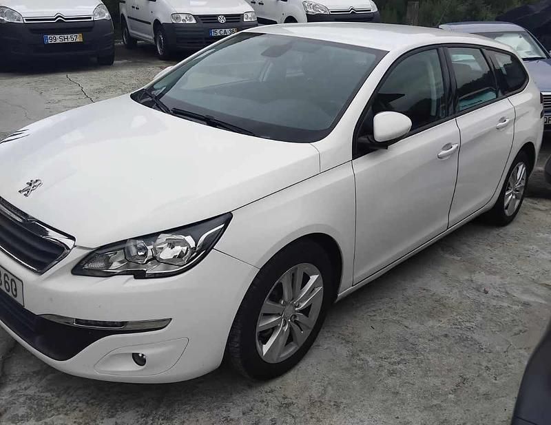 Branco Usado 2016 Peugeot 308 Carrinha | € 9.990 (Preço justo) - Imagem 1/4