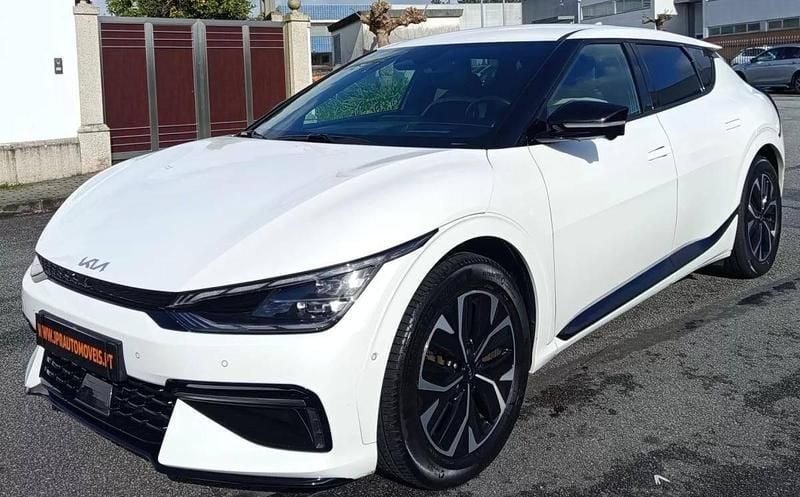 Usado Kia EV6 168 kW (229 HP) 2021 Branco SUV