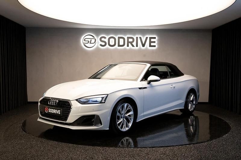 Branco Usado 2020 Audi A5 Coupé | € 34.900 - Imagem 1/4