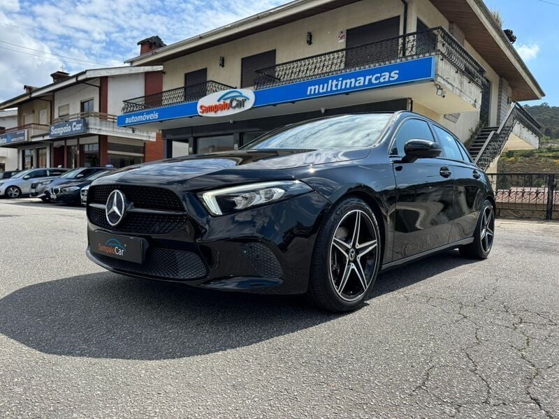 Preto Usado 2018 Mercedes A180 Style | € 22.990 (Preço justo) - Imagem 1/4