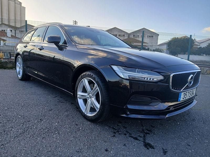 Usado Volvo V90 Inscription 190 HP (139 kW) 2017 Preto Carrinha