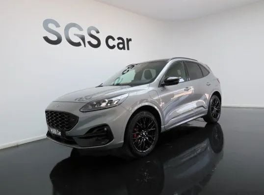 Cinza Usado 2023 Ford Kuga ST-Line SUV | € 31.500 (Preço justo) - Imagem 1/4