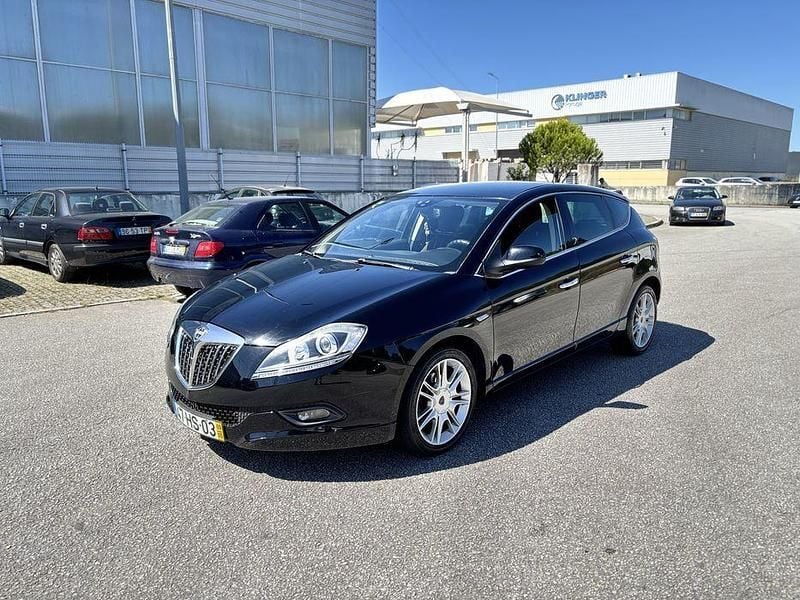 Usado 2009 Lancia Delta Sedan | € 5.900 - Imagem 1/4