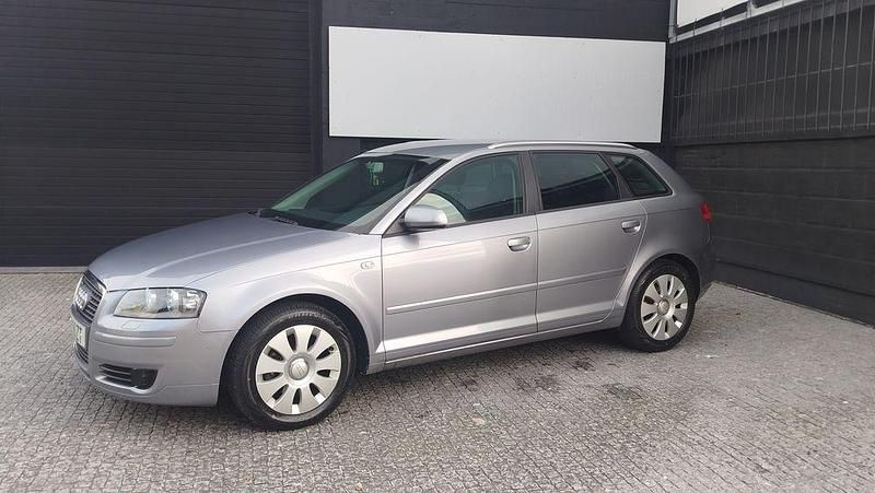 Usado Audi A3 102 HP (75 kW) 2005 Citadino