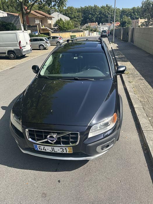 Usado 2010 Volvo XC70 SUV | € 10.850 - Imagem 1/4