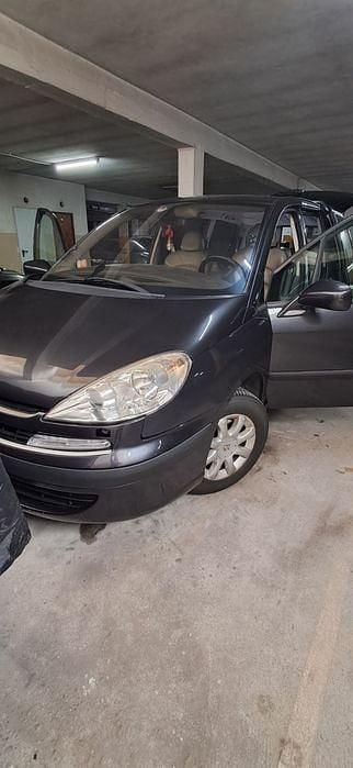Usado 2004 Peugeot 807 Monovolume | € 5.000 - Imagem 1/4