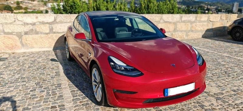 Usado 2019 Tesla Model 3 Sedan | € 21.500 (Preço elevado) - Imagem 1/4