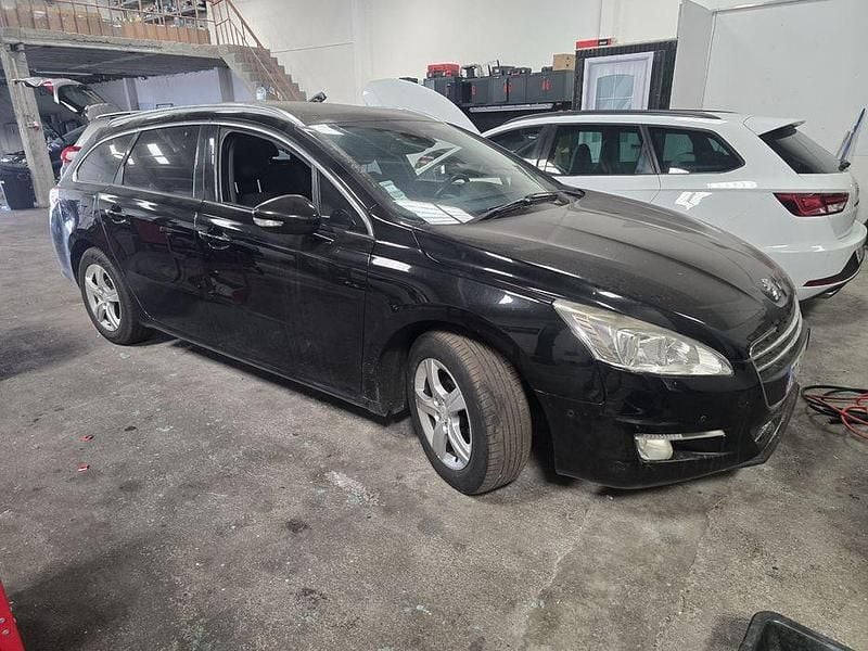 Usado 2012 Peugeot 508 Allure Sedan | € 3.000 - Imagem 1/4