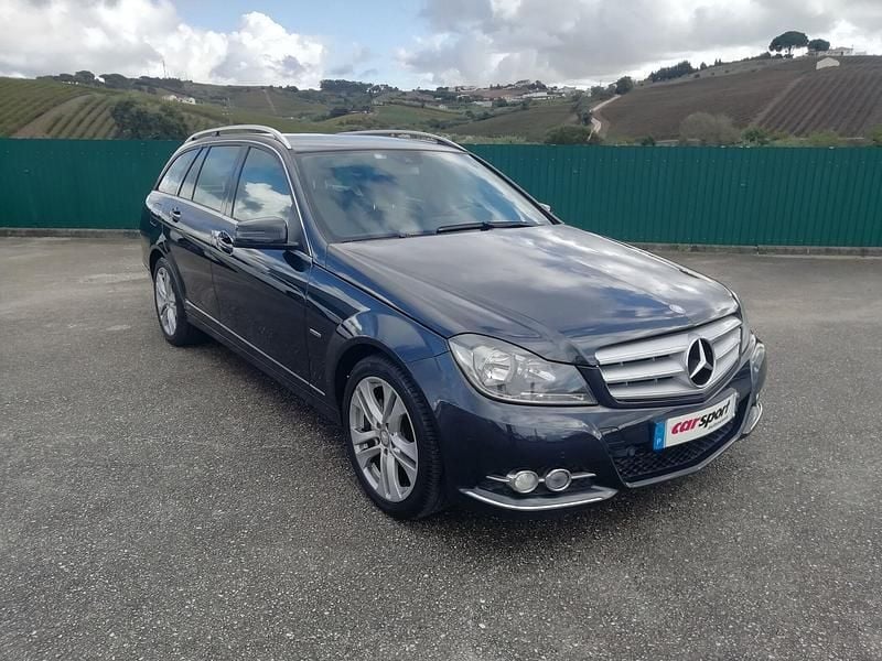 Cinza Usado 2011 Mercedes C250 Avantgarde Carrinha | € 13.450 - Imagem 1/4