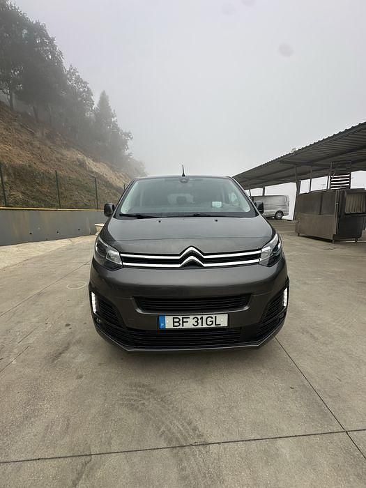 Usado 2017 Citroën Spacetourer Monovolume | € 21.000 - Imagem 1/4