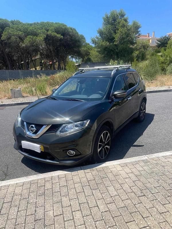 Verde Usado 2017 Nissan X-Trail SUV | € 18.950 (Bom preço) - Imagem 1/4
