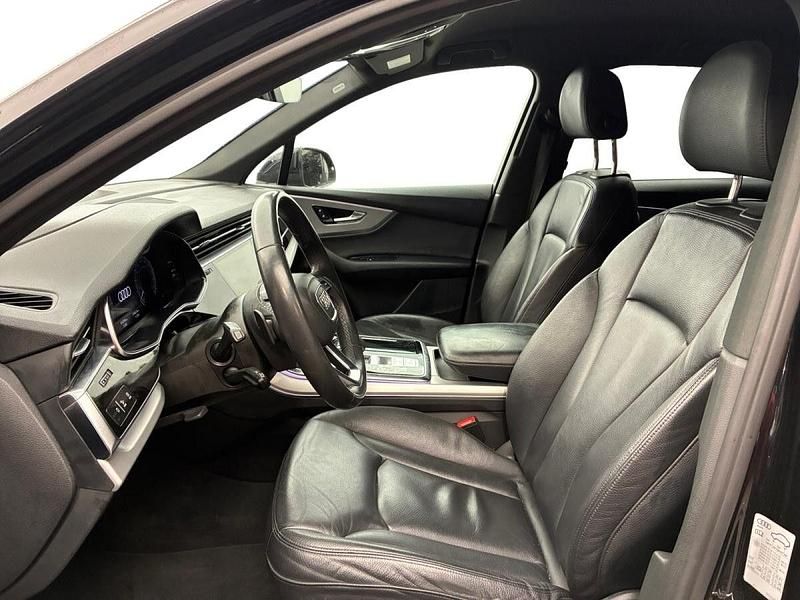 Usado Audi Q7 340 HP (250 kW) 2021 Preto SUV