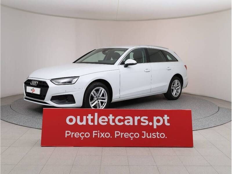 Branco Usado 2022 Audi A4 Advanced Carrinha | € 23.950 (Super Preço) - Imagem 1/1
