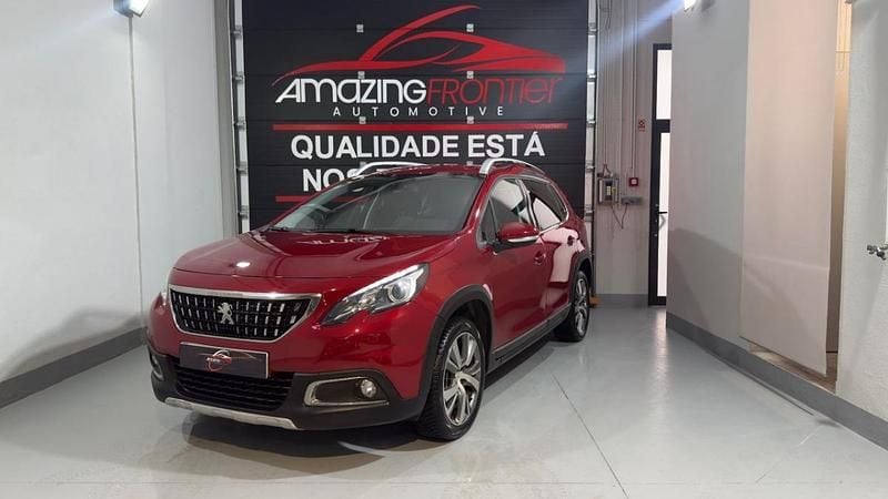Vermelho Usado 2018 Peugeot 2008 Allure SUV | € 12.500 (Preço justo) - Imagem 1/4
