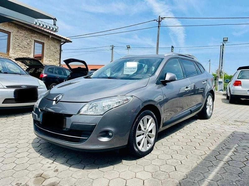 Antracite Usado 2010 Renault Mégane III Carrinha | € 5.990 (Preço justo) - Imagem 1/4
