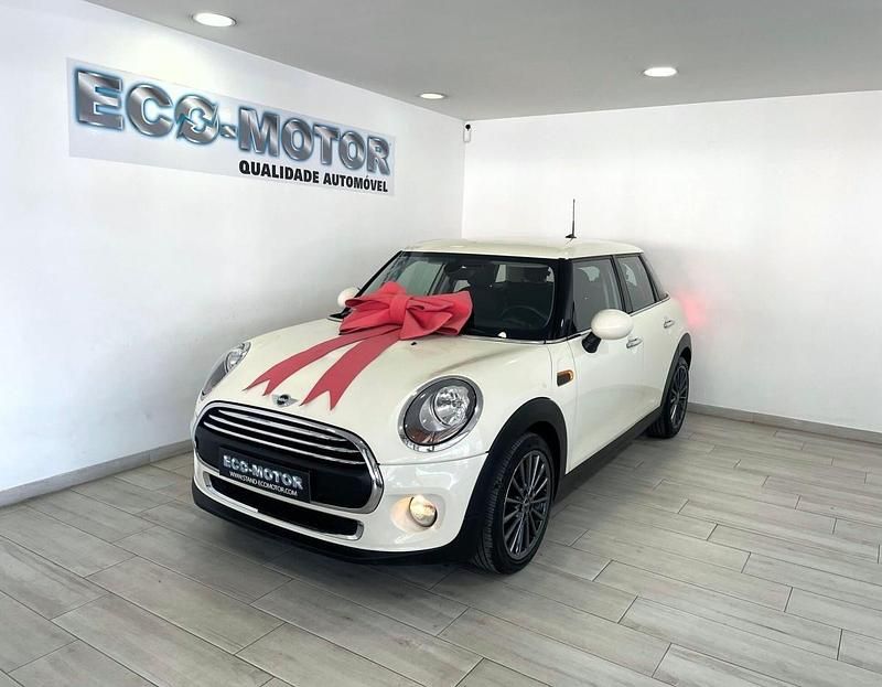Branco Usado 2015 Mini ONE Citadino | € 13.900 (Preço justo) - Imagem 1/4