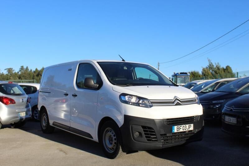 Branco Usado 2019 Citroën Jumpy Monovolume | € 14.500 (Super Preço) - Imagem 1/4