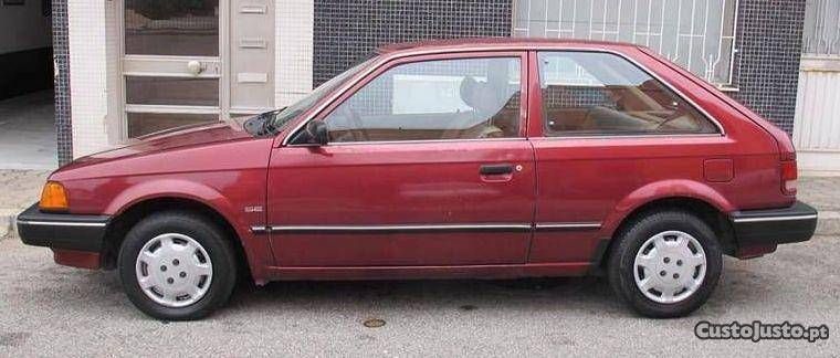 Mazda 323 coupe