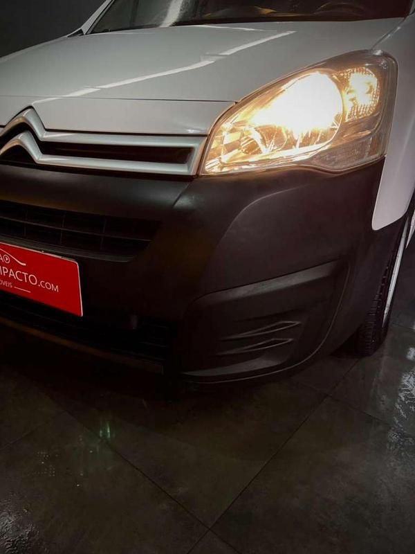 Usado Citroën Berlingo 75 HP (55 kW) 2018 Branco Monovolume