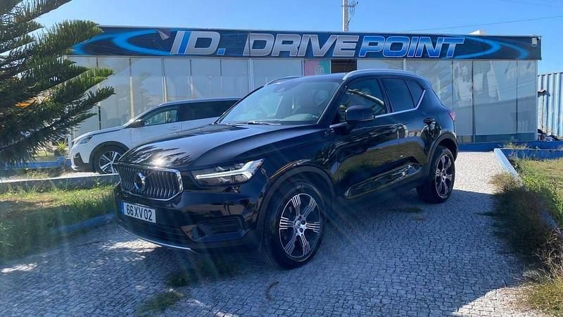 Preto Usado 2019 Volvo XC40 Inscription SUV | € 27.900 (Preço justo) - Imagem 1/4