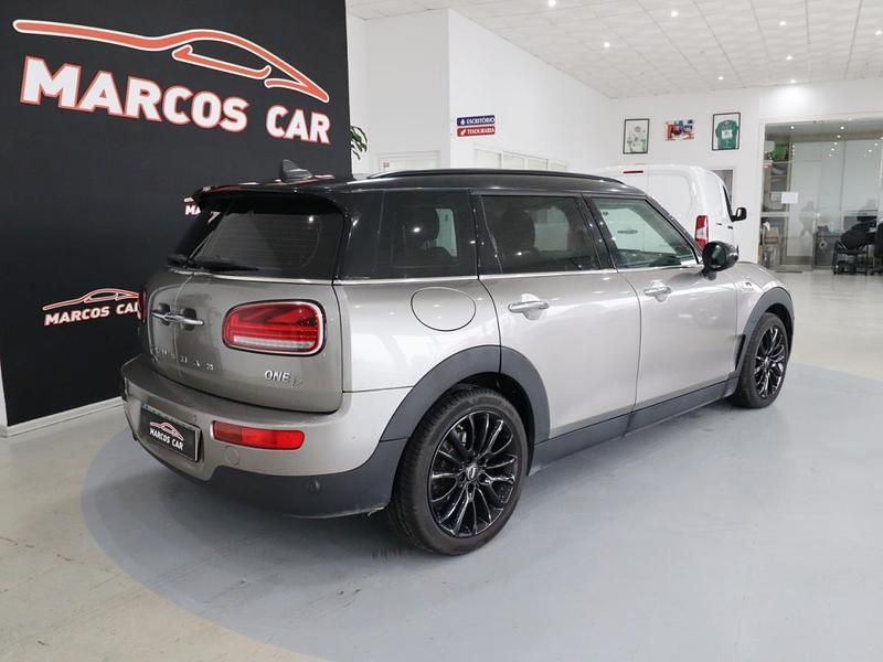 Usado Mini Clubman 116 HP (85 kW) 2016 Cinzento Carrinha