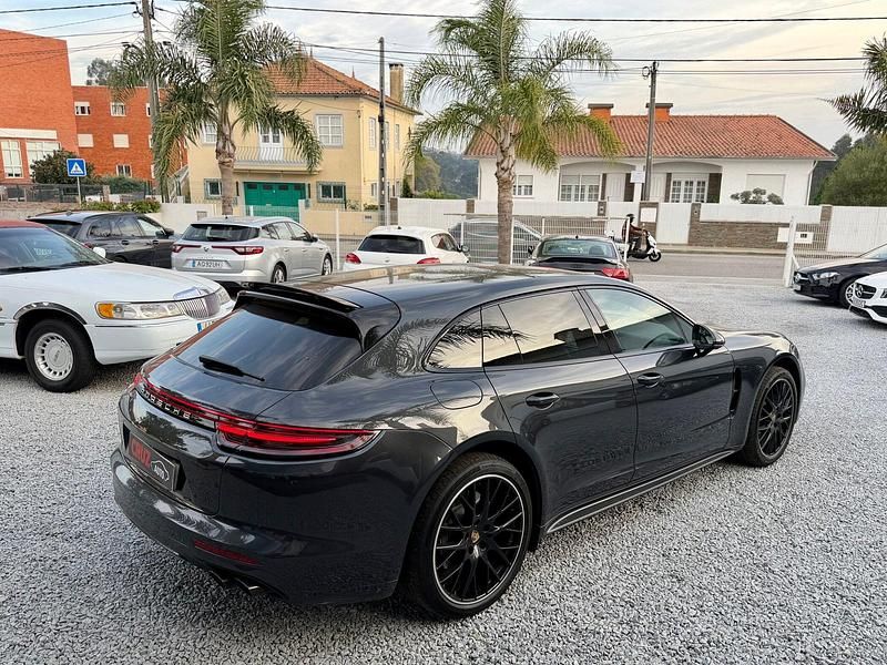 Usado Porsche Panamera 462 HP (339 kW) 2019 Cinza Carrinha