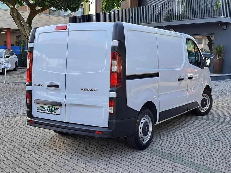 Usado Renault Trafic 95 HP (69 kW) 2019 Branco Monovolume