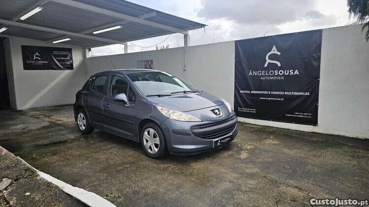 Cinza Usado 2008 Peugeot 207 | € 6.900 (Preço elevado) - Imagem 1/1