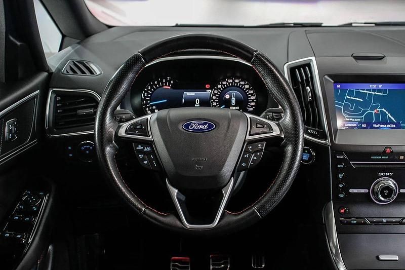 Usado Ford S-MAX ST-Line 150 HP (110 kW) 2018 Branco Monovolume