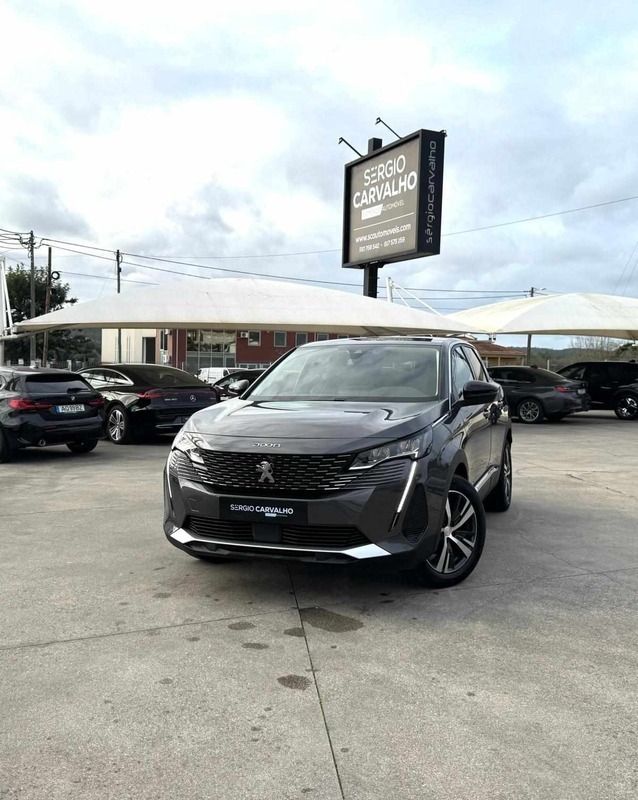 Cinzento Usado 2022 Peugeot 3008 Allure Carrinha | € 27.500 (Preço justo) - Imagem 1/4