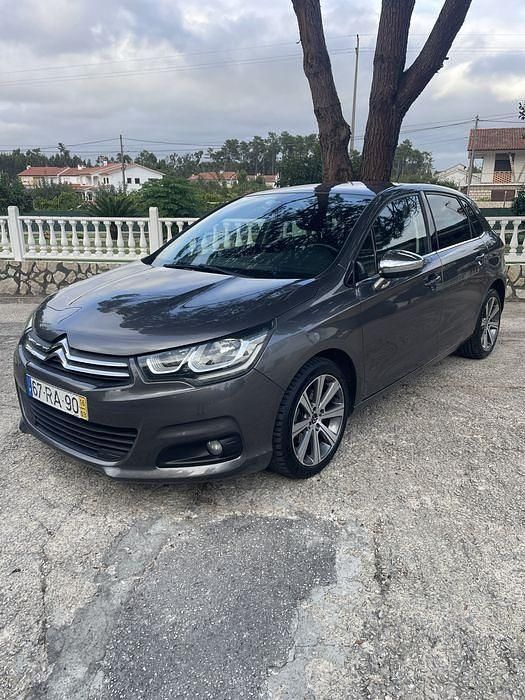 Usado 2016 Citroën C4 Feel Sedan | € 10.750 (Preço justo) - Imagem 1/4