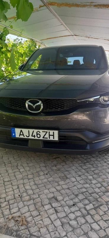 Cinzento Usado 2021 Mazda MX30 SUV | € 18.000 (Preço justo) - Imagem 1/4