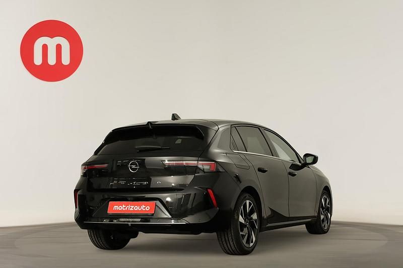 Usado Opel Astra Elegance 130 HP (95 kW) 2022