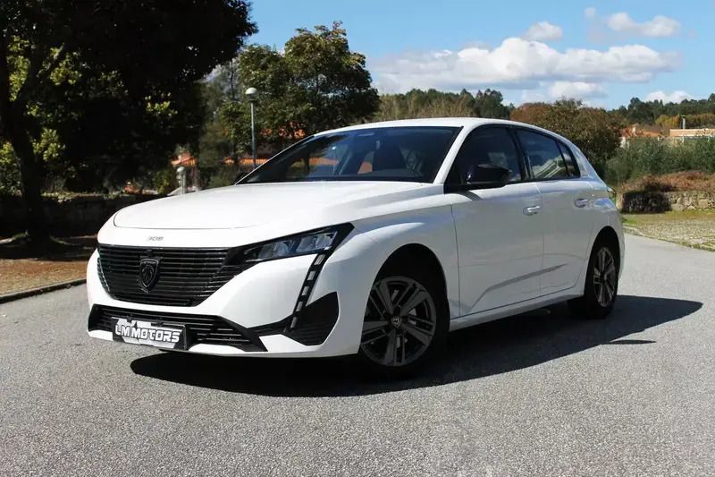 Branco Usado 2022 Peugeot 308 Active Citadino | € 21.990 (Preço justo) - Imagem 1/4