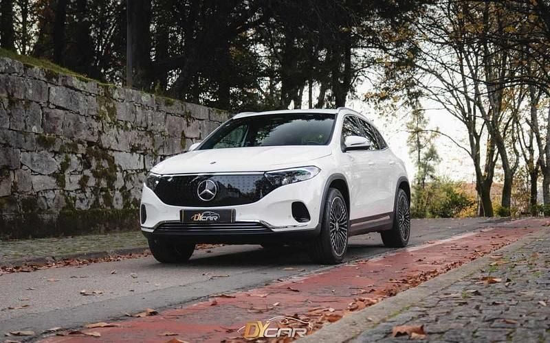 Usado Mercedes EQA300 167 kW (228 HP) 2024 Branco SUV