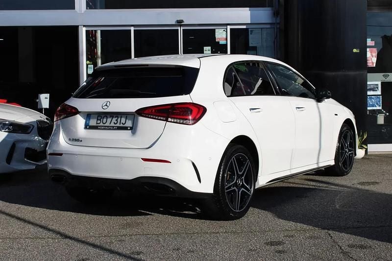 Usado Mercedes A250 218 HP (160 kW) 2020 Branco