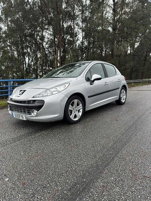 Usado Peugeot 207 68 HP (50 kW) 2007 Sedan