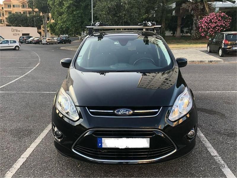 Usado 2014 Ford C-MAX Titanium Monovolume | € 10.900 - Imagem 1/4