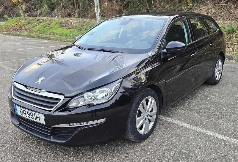 Usado Peugeot 308 SW 120 HP (88 kW) 2015 Preto Carrinha