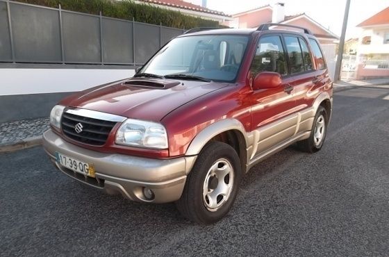 Suzuki grand vitara 2000