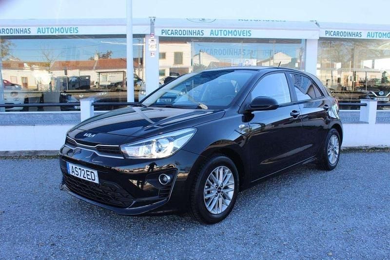 Preto Usado 2022 Kia Rio | € 15.480 (Preço justo) - Imagem 1/4