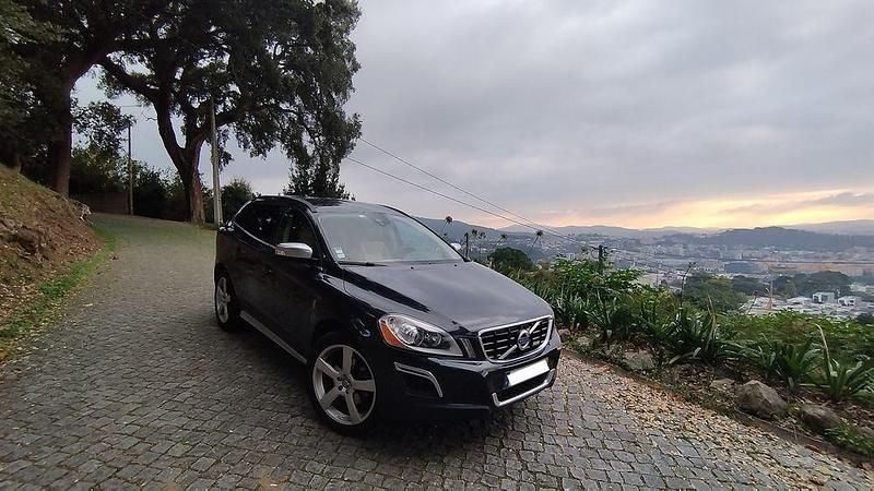 Usado Volvo XC60 R-Design 163 HP (119 kW) 2012 SUV