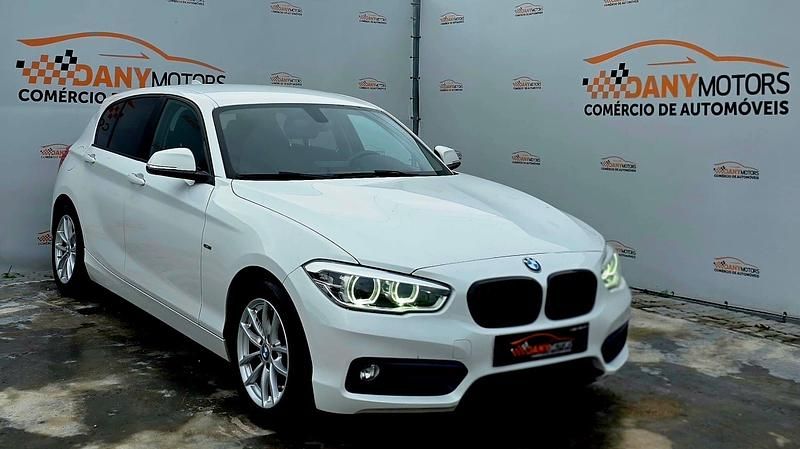 Branco Usado 2015 BMW 116 Efficient Dynamics Citadino | € 14.900 - Imagem 1/4