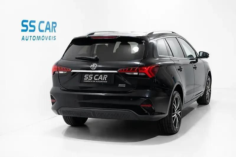 Usado MG MG5 EV Luxury 114 kW (156 HP) 2022 Preto Carrinha