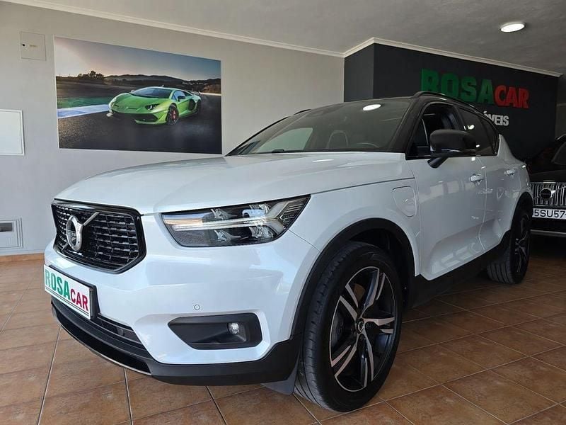 Branco Usado 2021 Volvo XC40 R-Design SUV | € 32.750 (Preço elevado) - Imagem 1/2